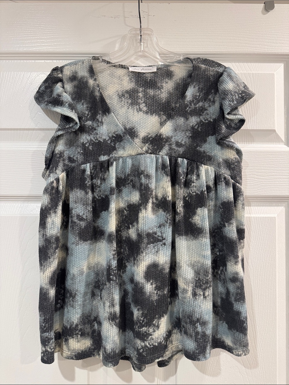 Ces Femme Marled Knit Pullover in Black, Gray & White